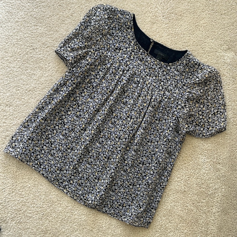 Jcrew size 4 floral blouse